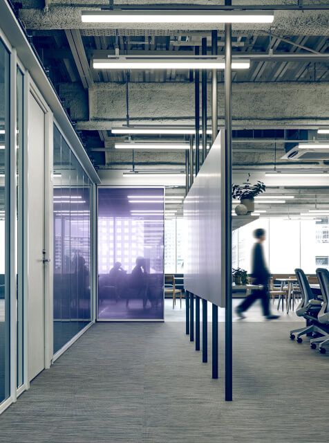 社内の風景