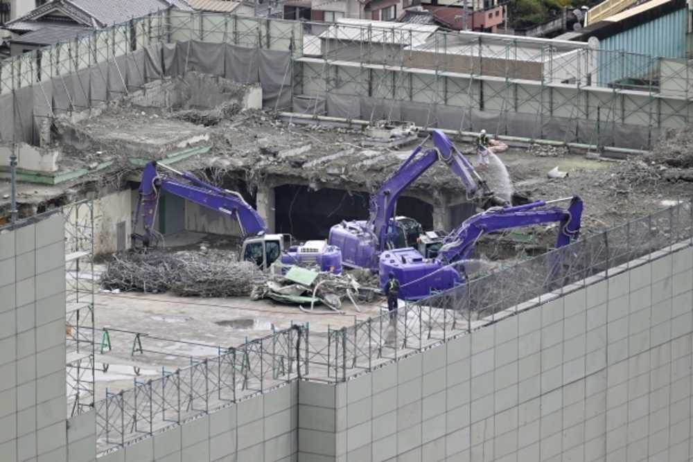 強力サポートは高い耐荷重で重量物を支える仮設用の支柱