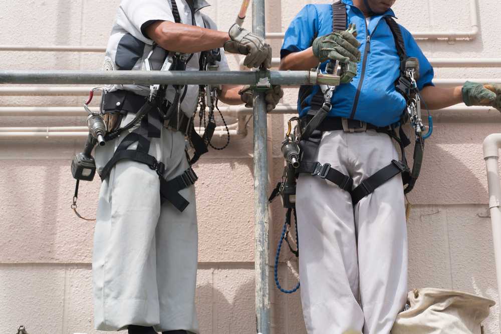 現在は「ニッカポッカ」禁止の現場や着用しない人が増えている